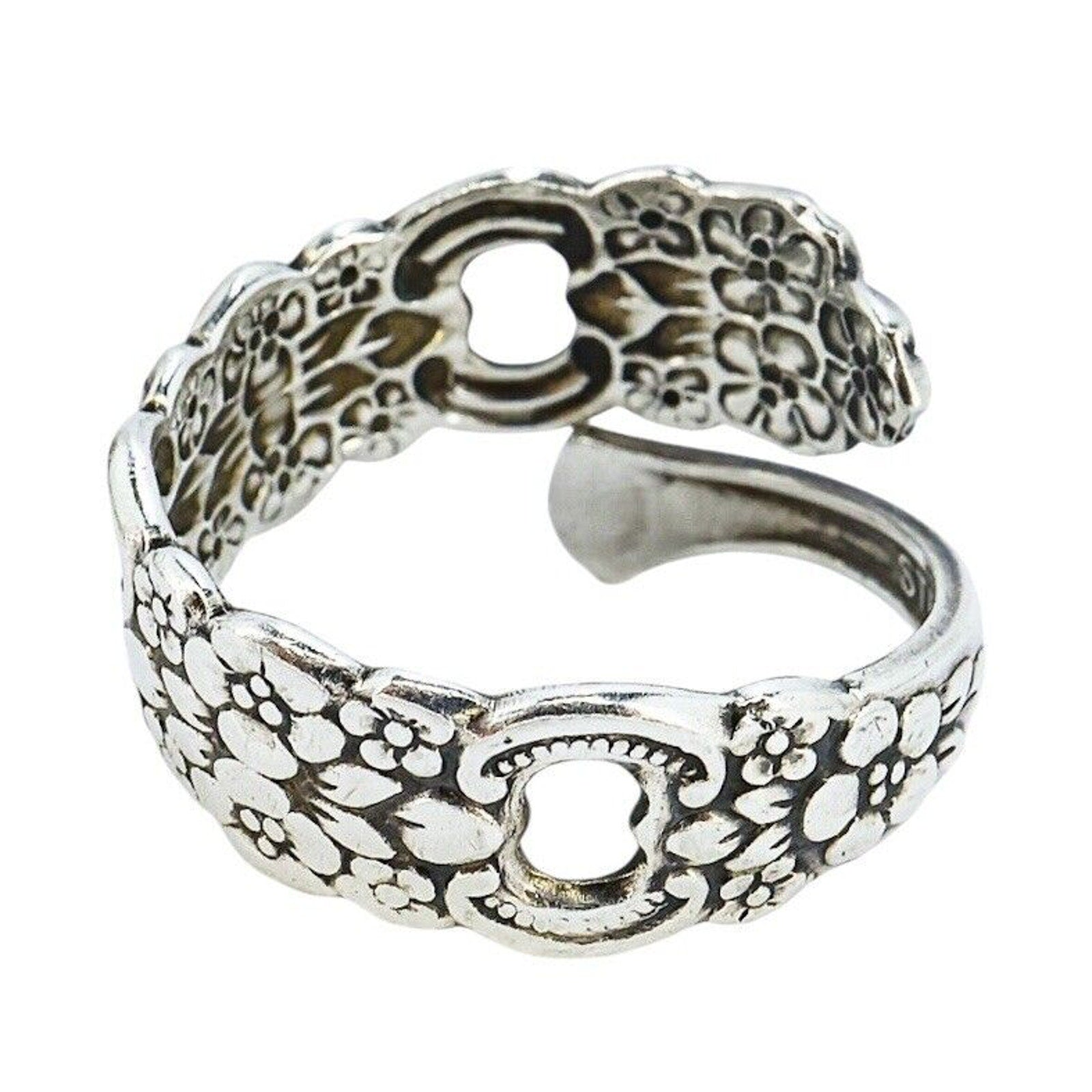 Vintage Sterling Silver Artisan Filigree Bypass Ring Size 8 Ornate Floral Design