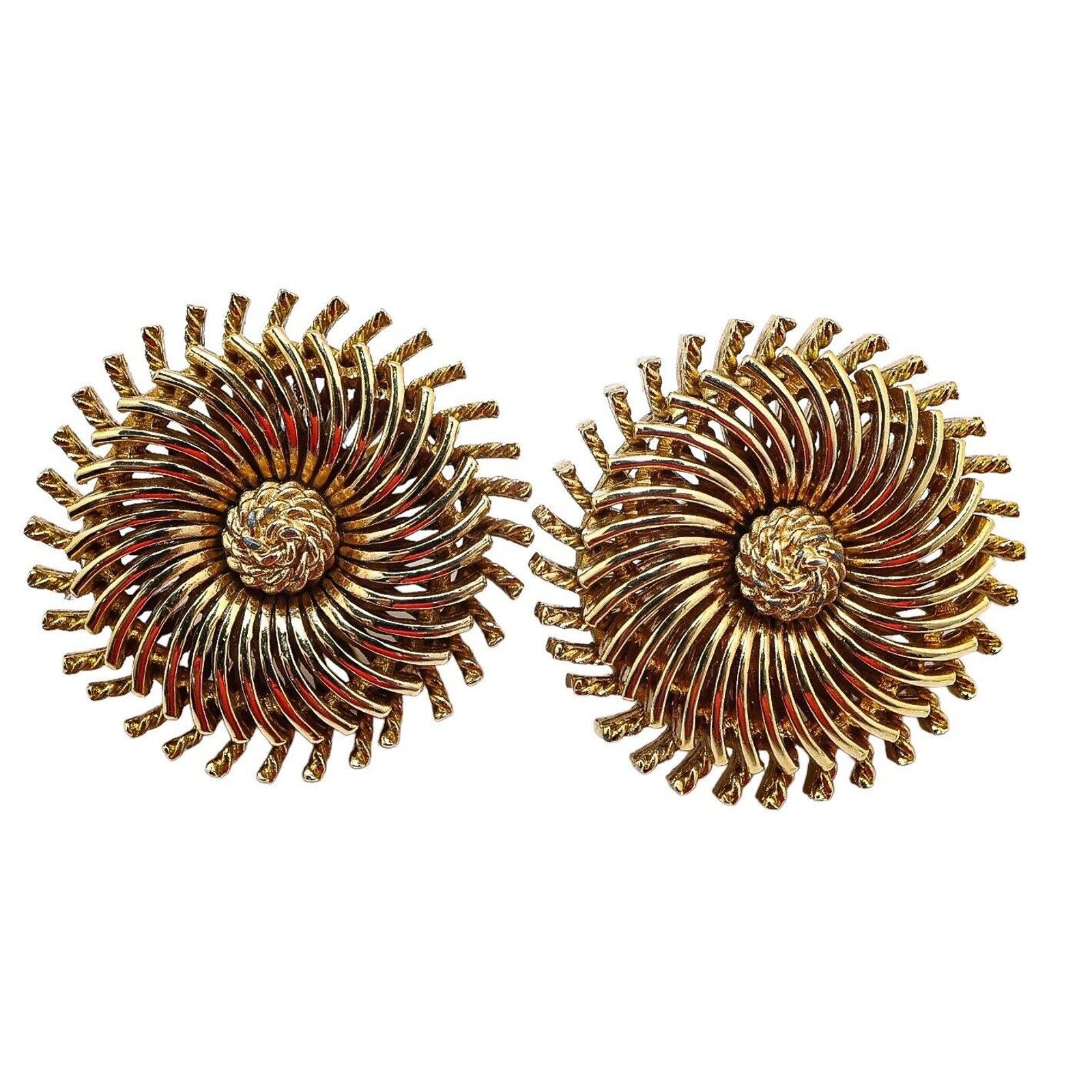 Crown Trifari Modernist Gold Tone Clip On Earrings