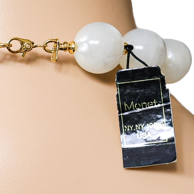 Monet NWT NOS Moonglow Lucite Chunky Statement Necklace 30”