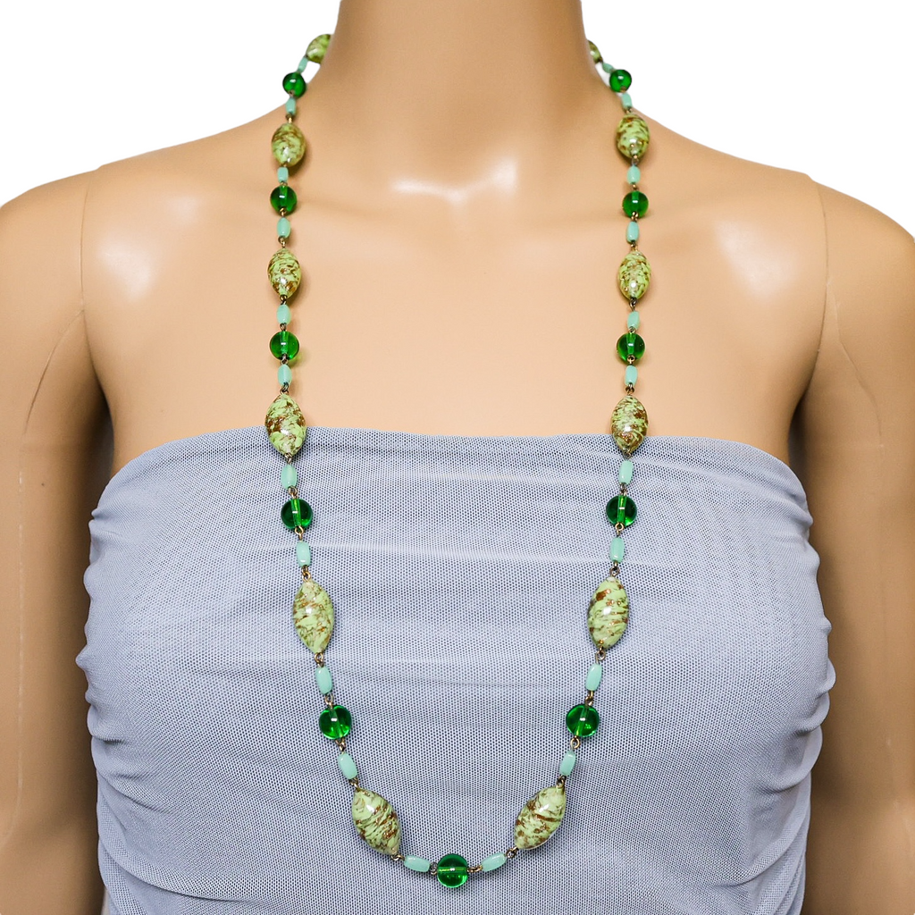 Vintage Murano Green Art Glass Necklace Aventurine Copper Flecks
