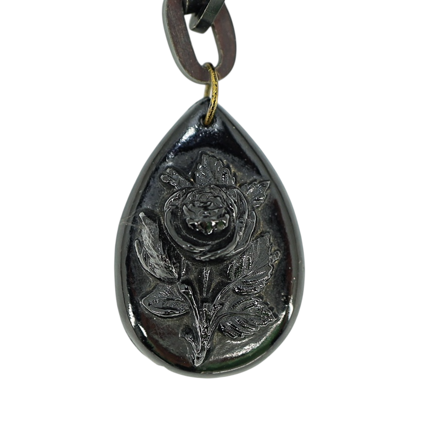 Mourning Jewelry Revival Necklace 1920-1940 - Lacquered Jet And Horn