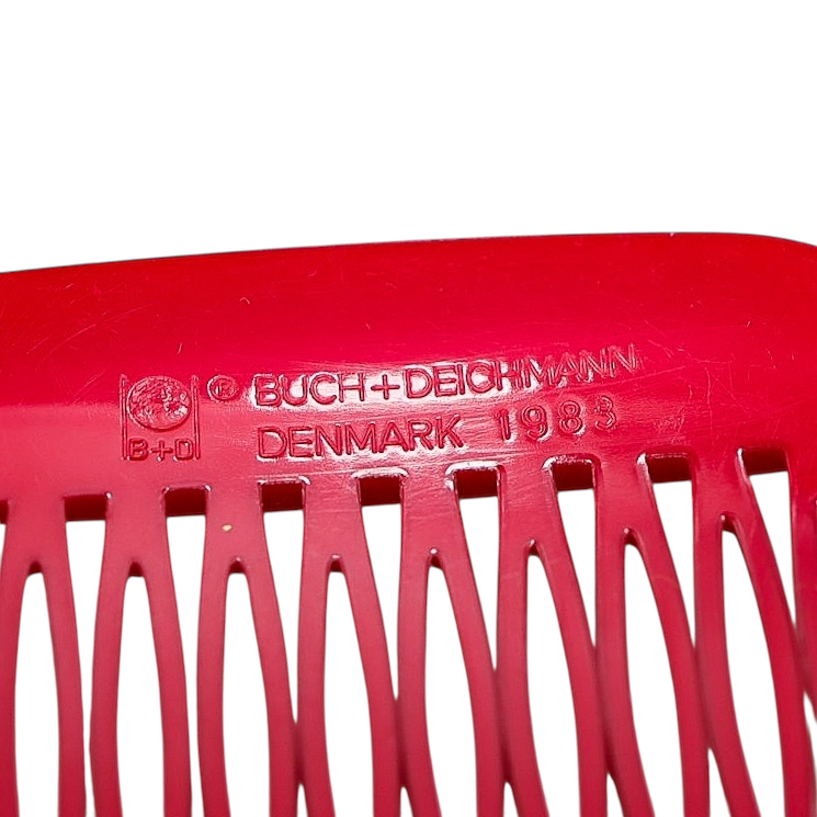 Lot of 2 Vintage 1983 Buch + Deichmann Hair Combs Purple Fuchsia MOD