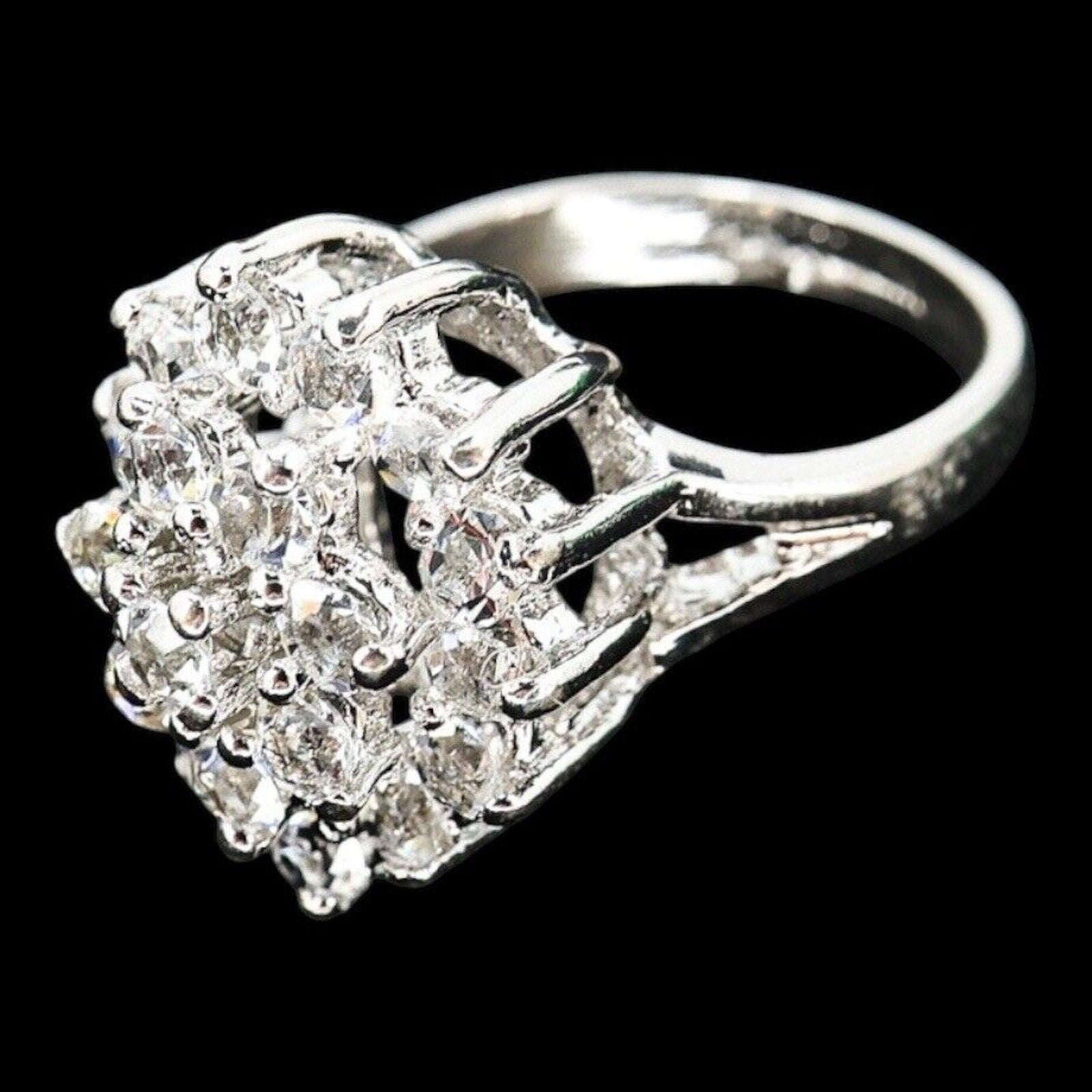 Vintage Uncas Mfg Sterling Silver Cubic Zirconia Cluster Ring Size 6 Excellent