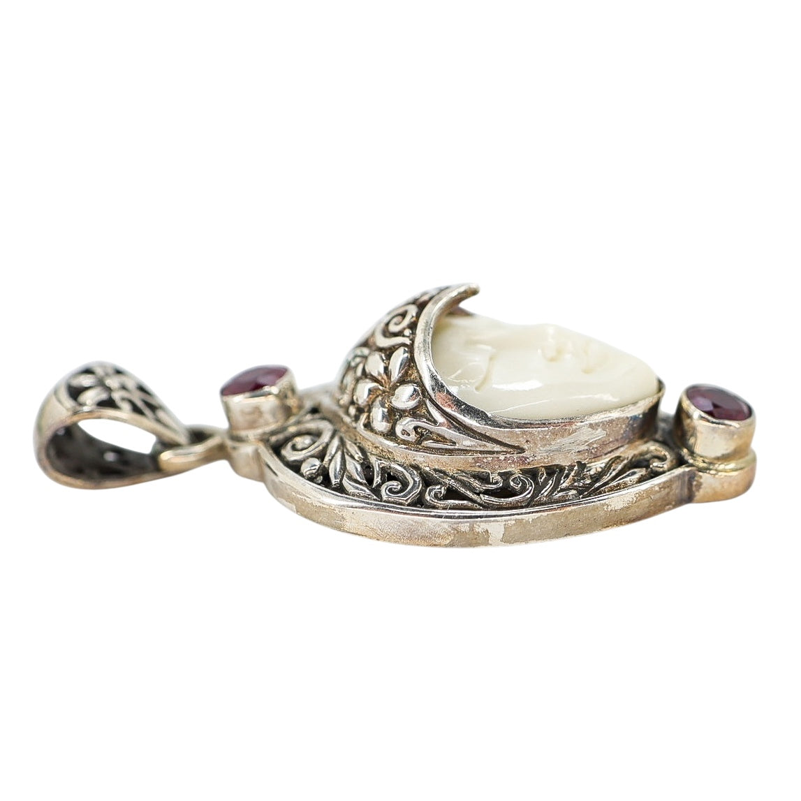 Vintage Sterling Silver Carved Face Pendant – Boho Bali Style