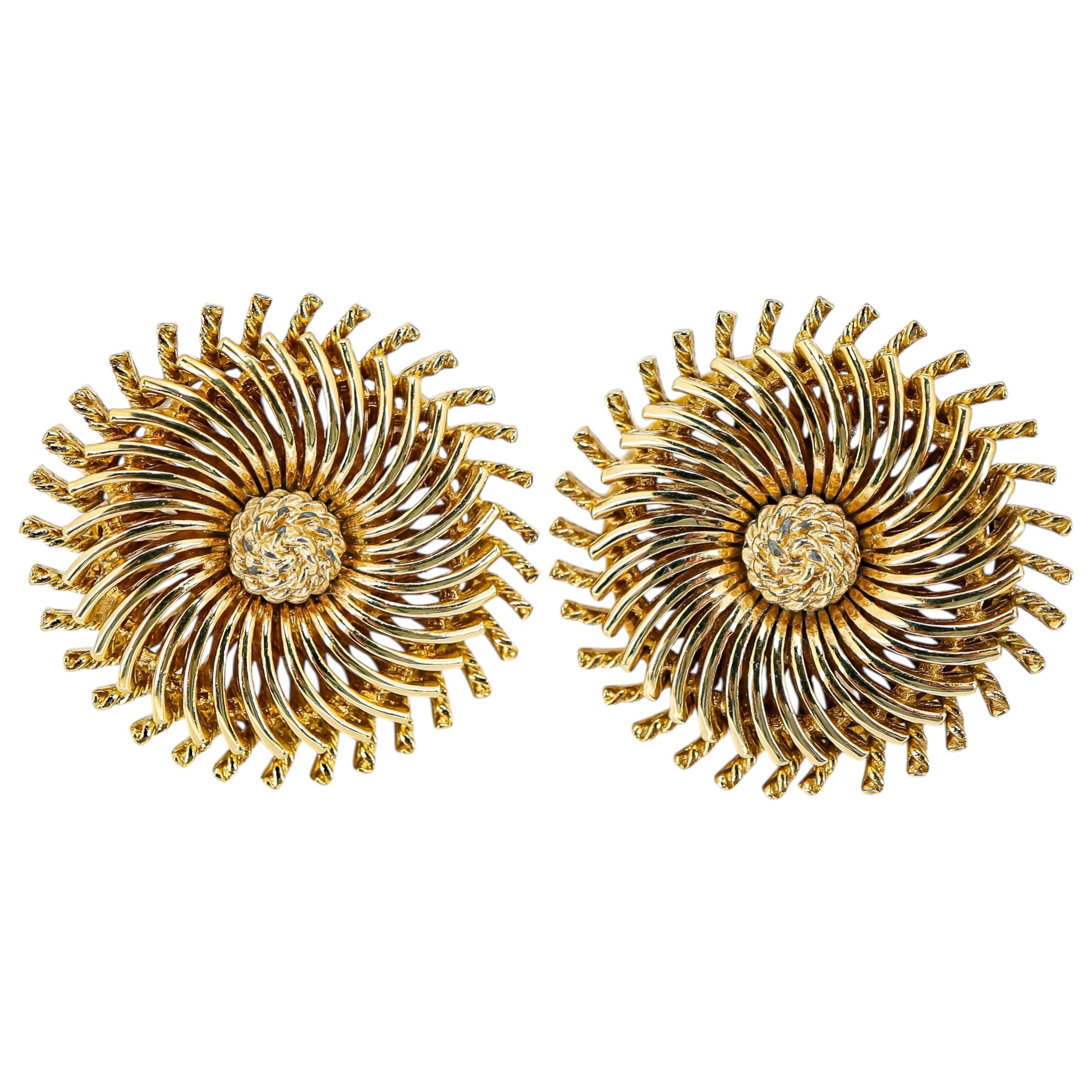 Crown Trifari Modernist Pinwheel Clip On Earrings In Gold Tone