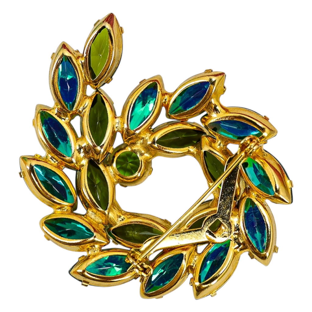 Vintage Mid-Century Green Aurora Borealis Large Rhinestone Brooch – Gold-Tone Wreath Design