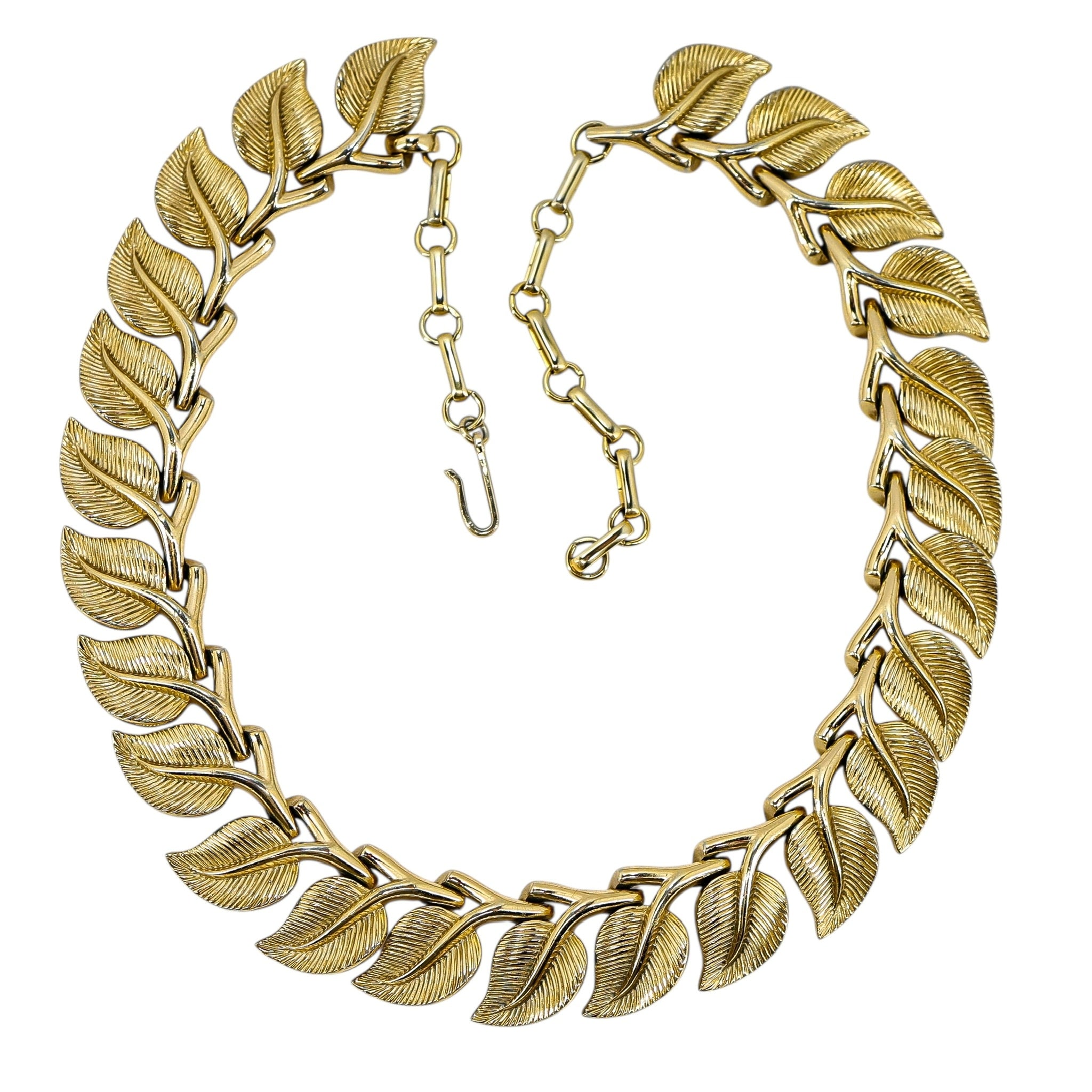 Crown Trifari Gold Tone Sculptural Leaves Full Parure 4 Piece Jewelry Suite Set