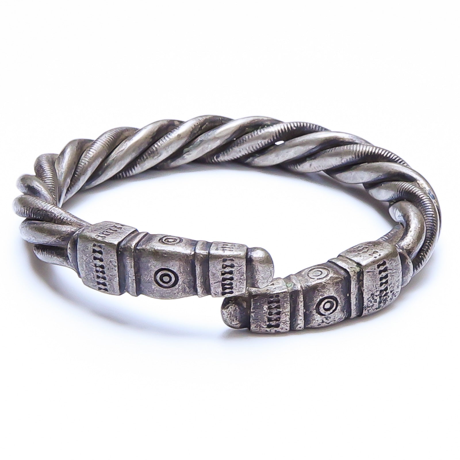 Heavy Saharan African Berber / Tuareg Torque Bracelet 119g Prestige Amulet