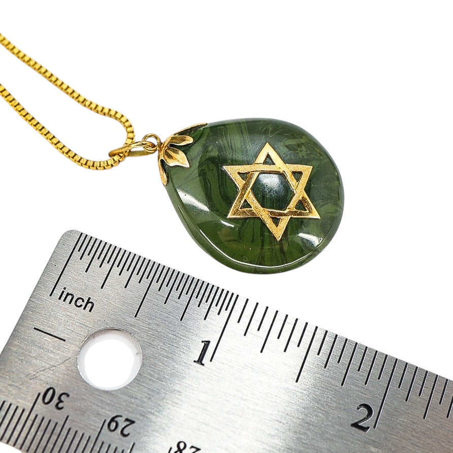 Vintage Ca 1970s Judaica Star Of David Pendant Necklace Green Artistic Resin