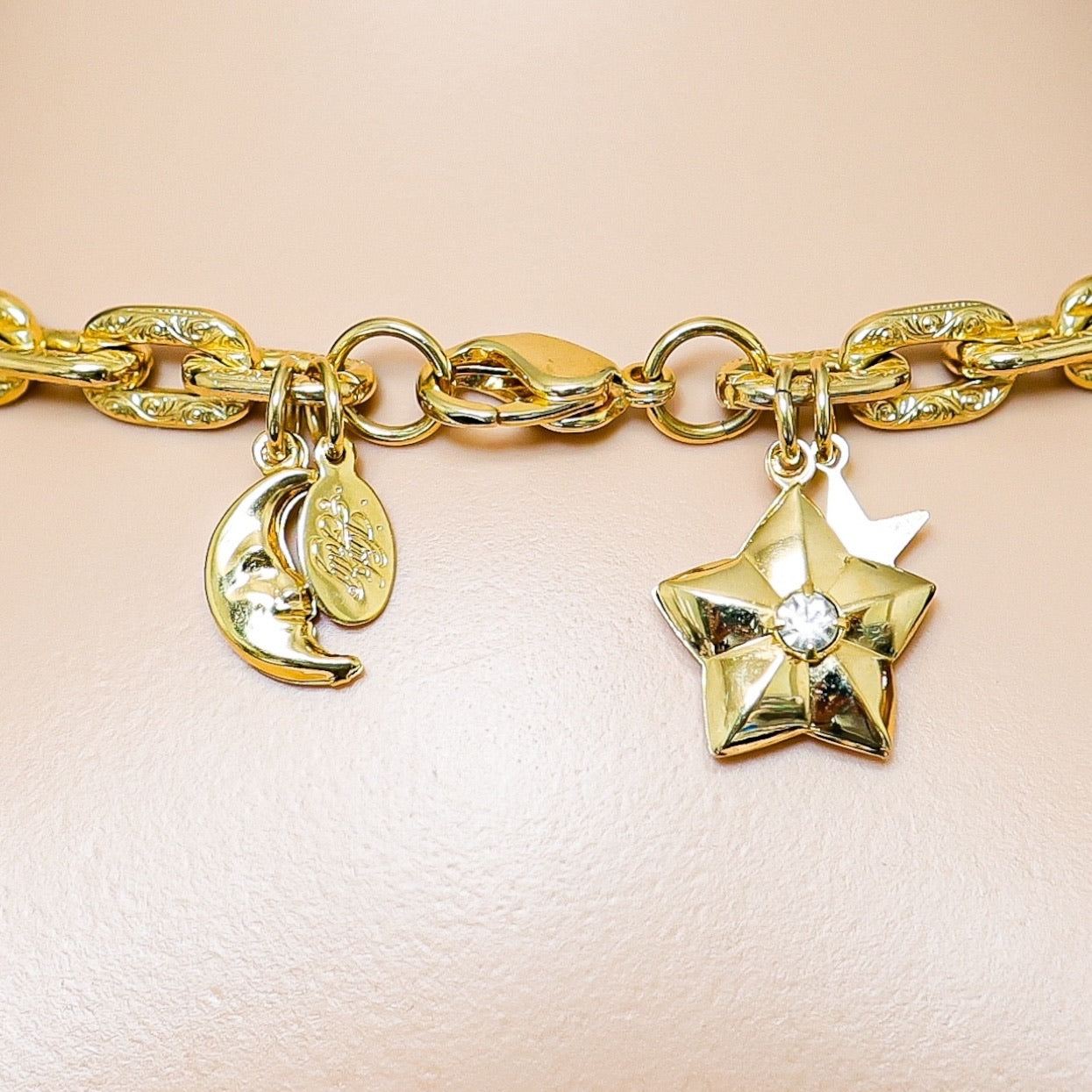 Vintage Kirks Folly Textured Ornate Chain 15” Celestial Charms Near Clasp