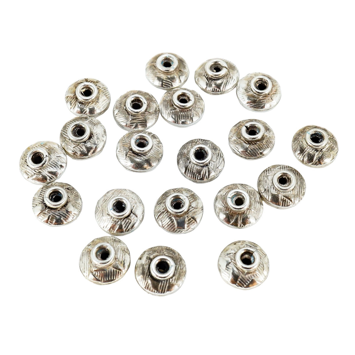 Lot Of 20 Vintage Handmade Silver Tone Textured Rondelle Beads 7.9 x 5.3 mm