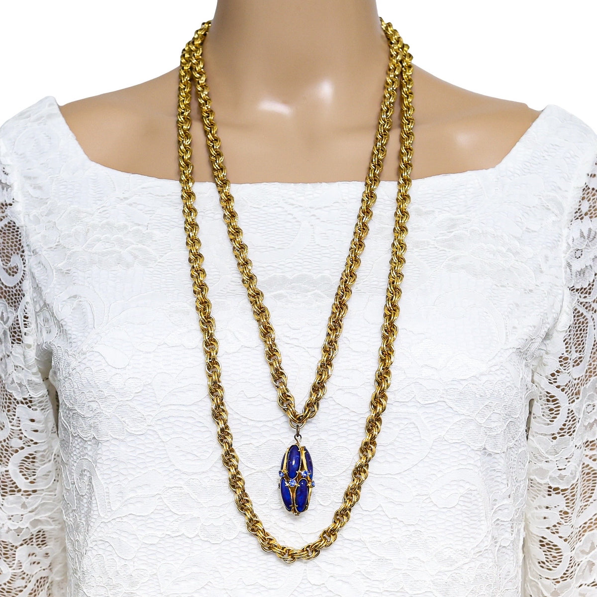 1950s Renaissance Revival Heavy Gold Tone Rope Chain Necklace Cobalt Blue Pendant