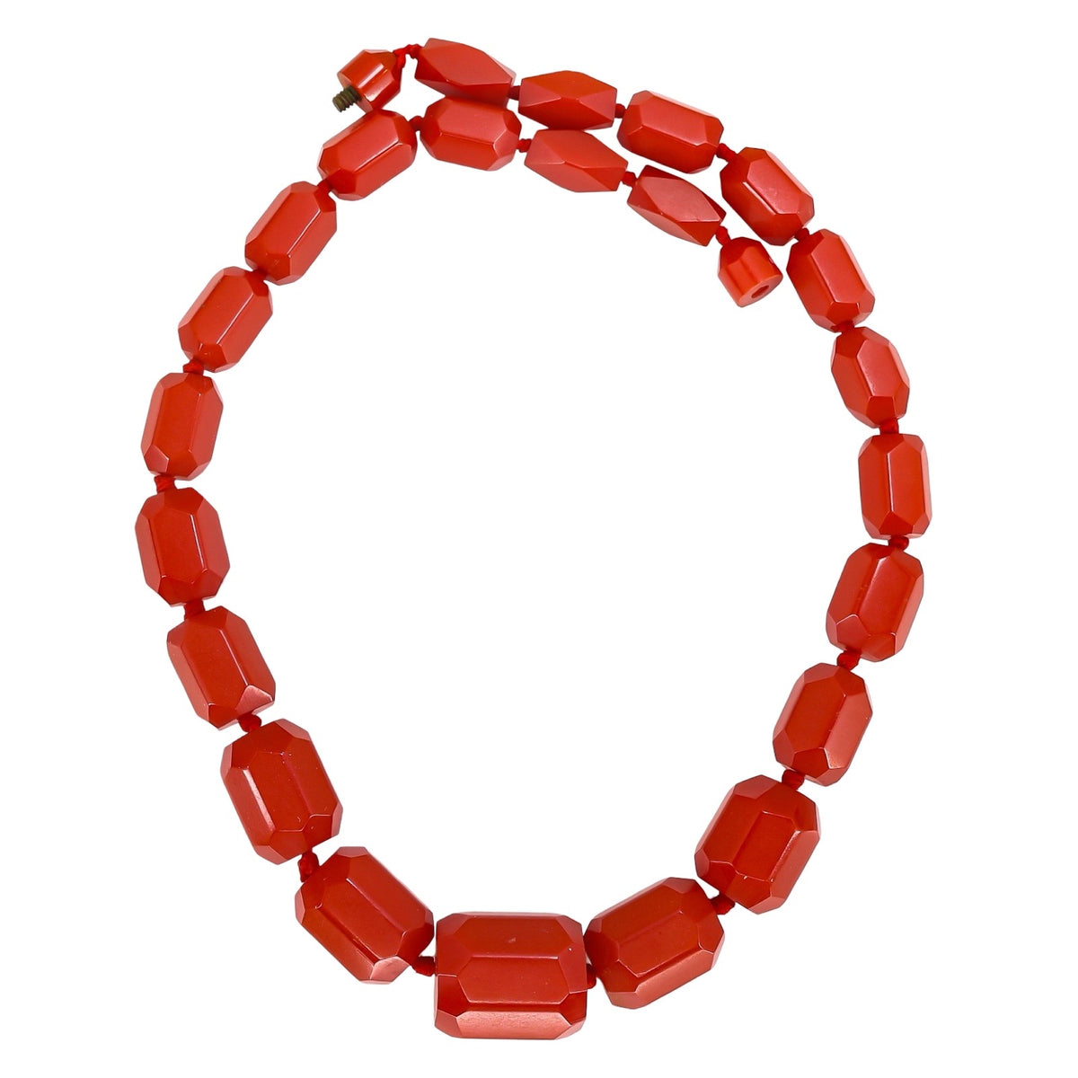 MOD Red Bakelite Graduated Necklace Faceted Barrel Beads 20 Inch